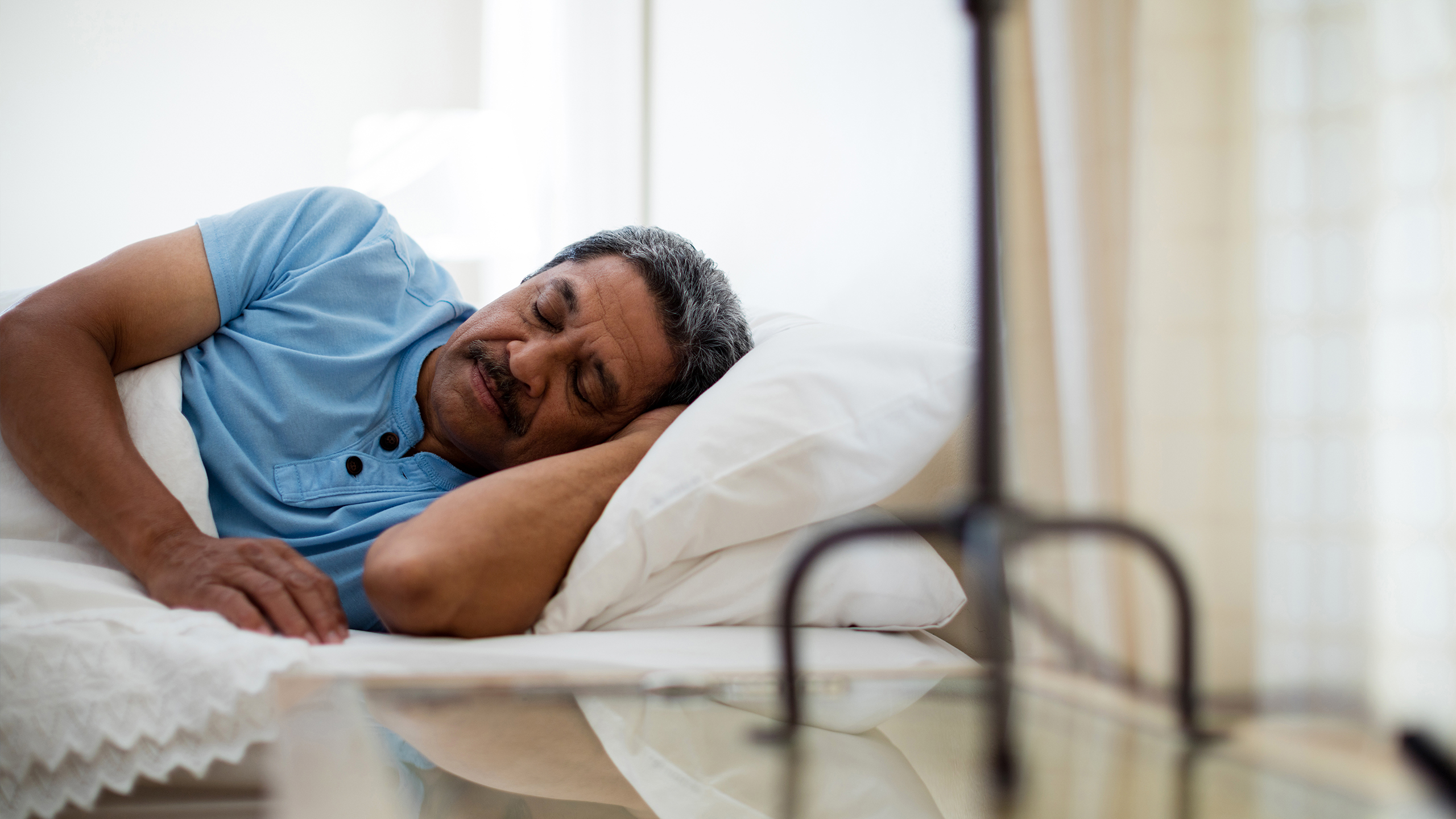 Understanding and Managing Sleep Disorders in Seniors